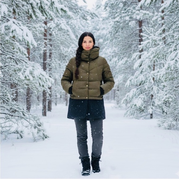 Winter jacket - Picture 2 of 7